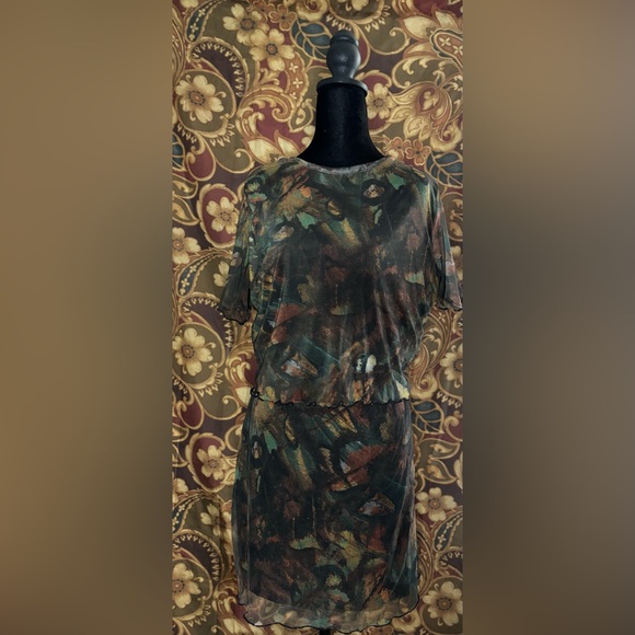 PrettyLittleThing Camo Mesh Top & Skirt Set - Picture 1 of 5